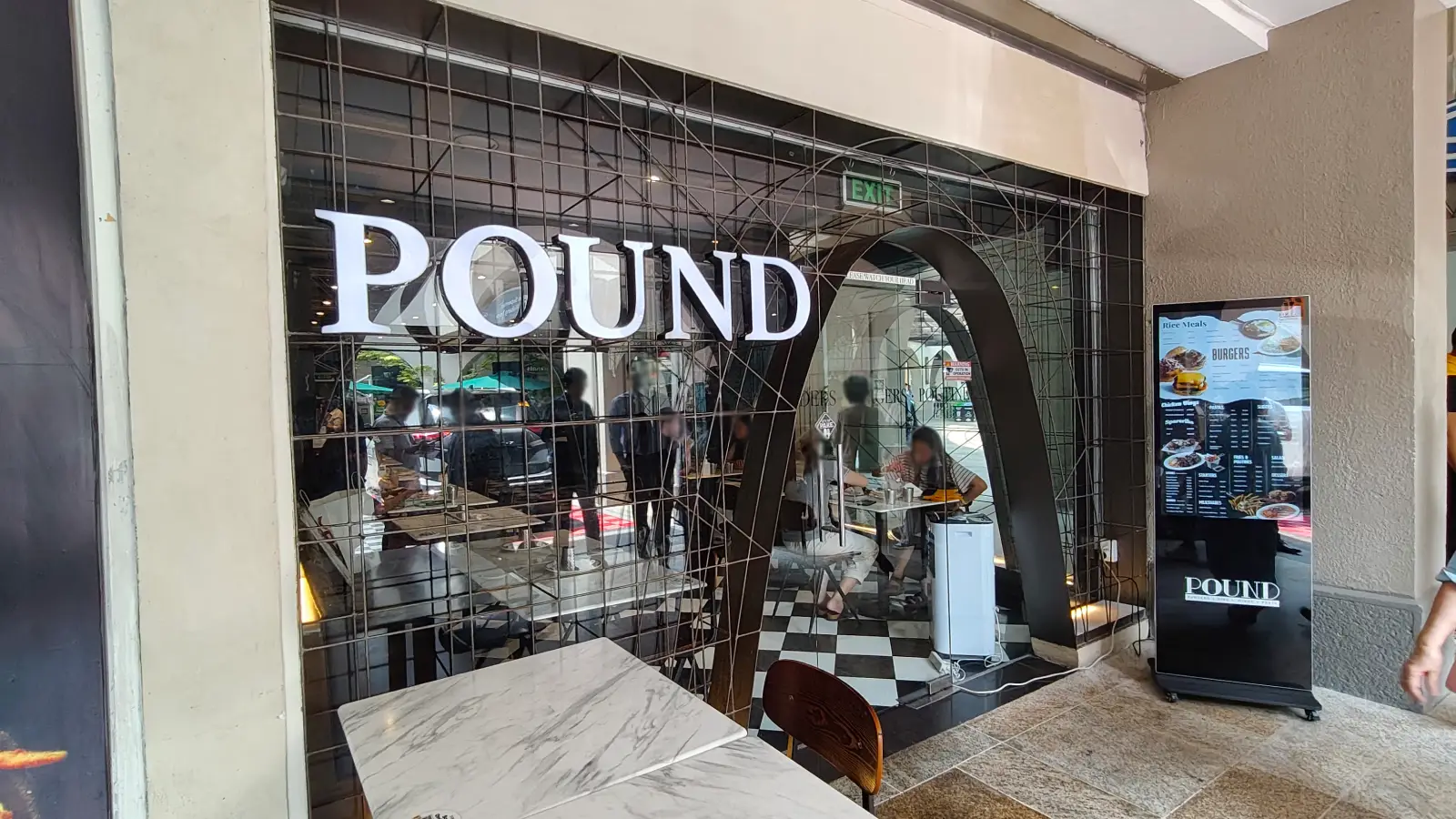 POUND in Alabang Town Center